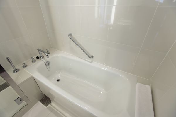 Bathtub Repair in Athens